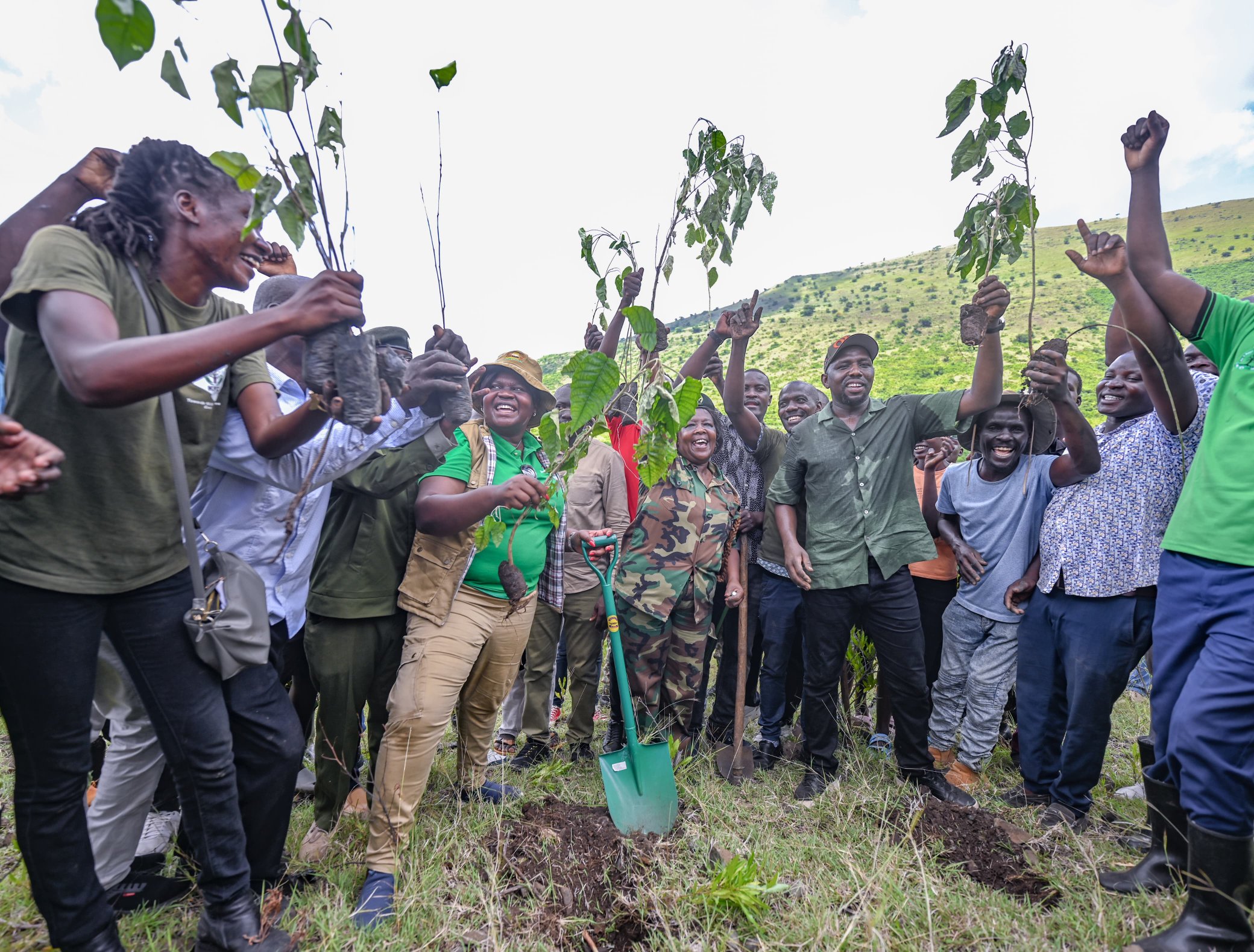 Cabinet Secretary for Roads and Transport takes part in Tree Planting at Gembe Hills, Homa Bay County on National Tree Growing Day