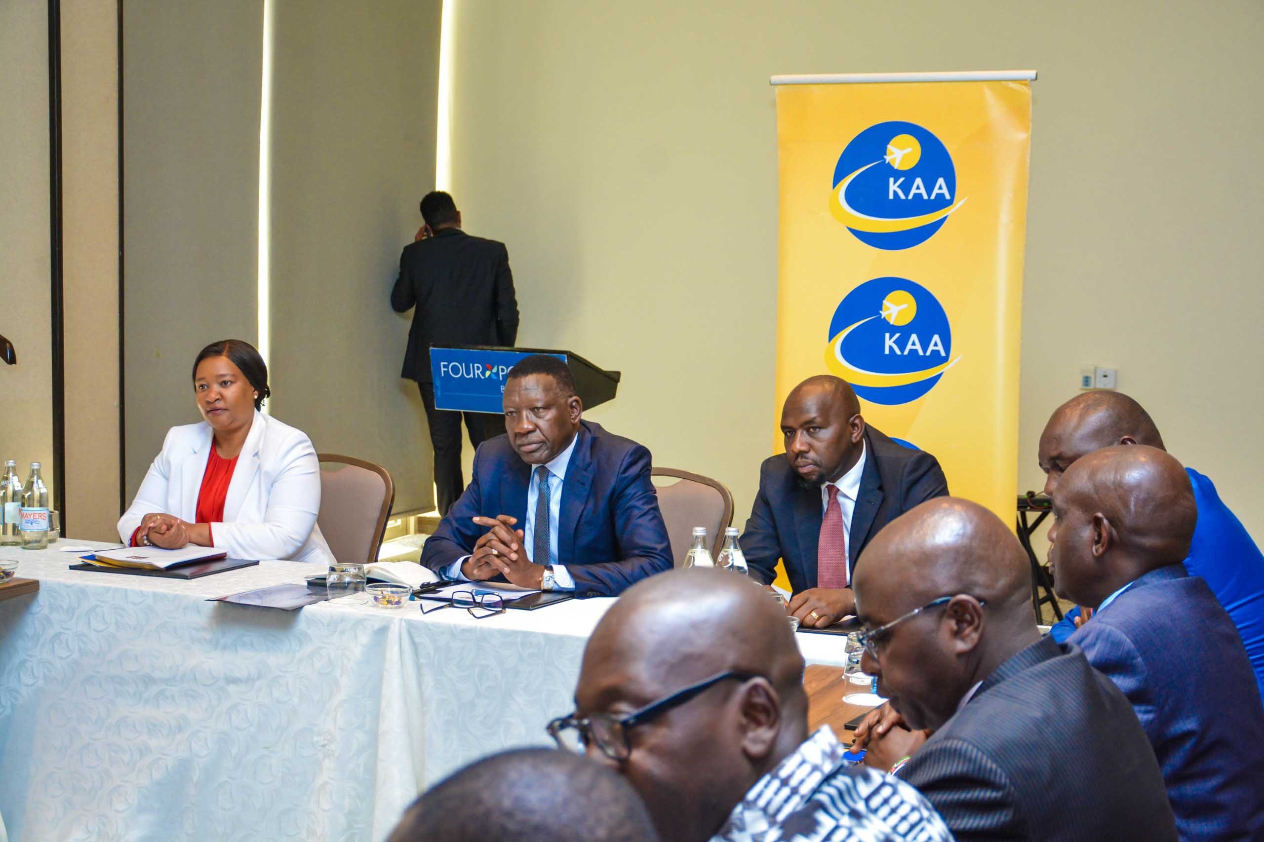 Cabinet Implements Airport Charter to Enhance Operational Efficiency Through Improved Agency Coordination