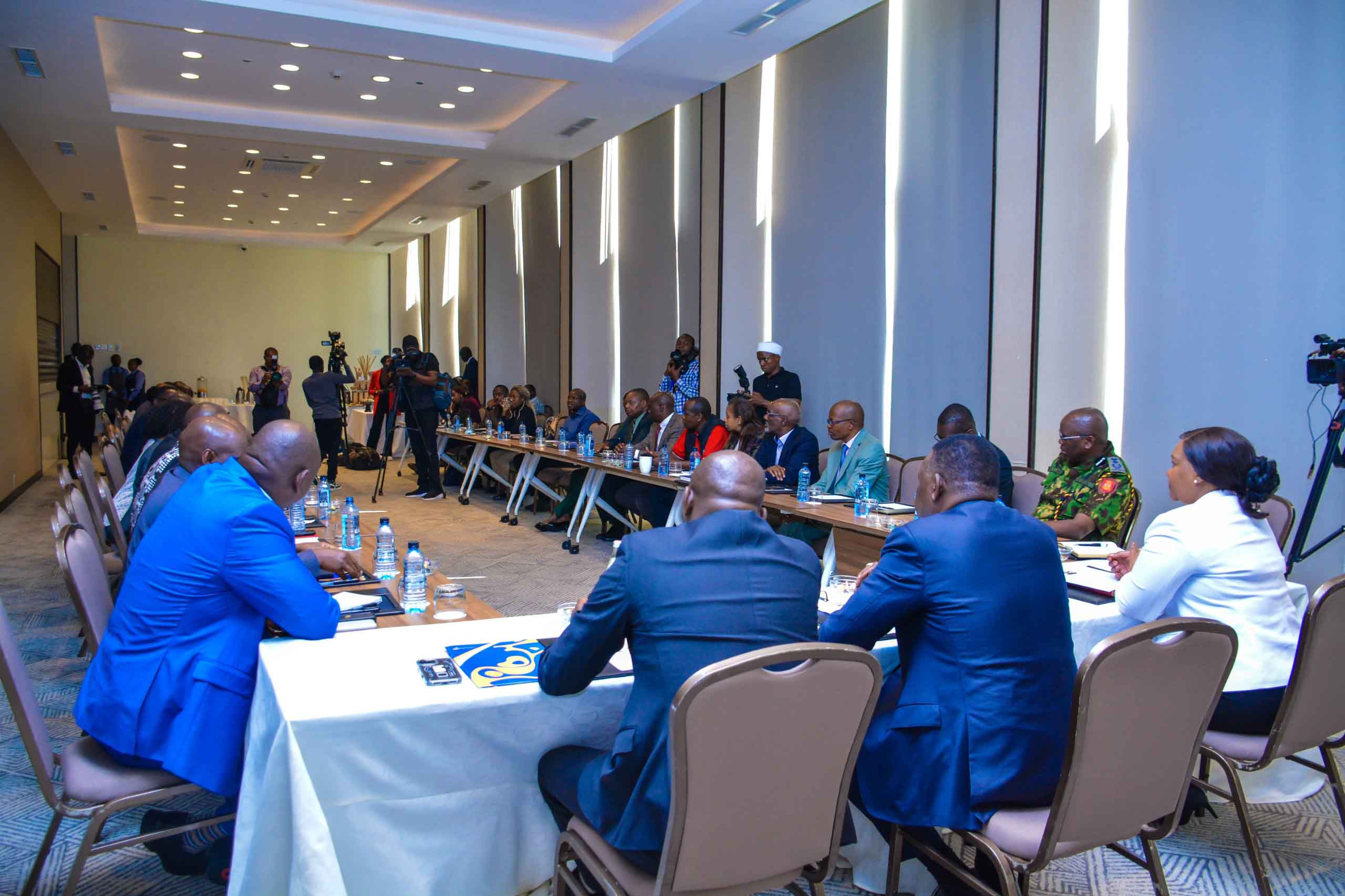 Cabinet Implements Airport Charter to Enhance Operational Efficiency Through Improved Agency Coordination