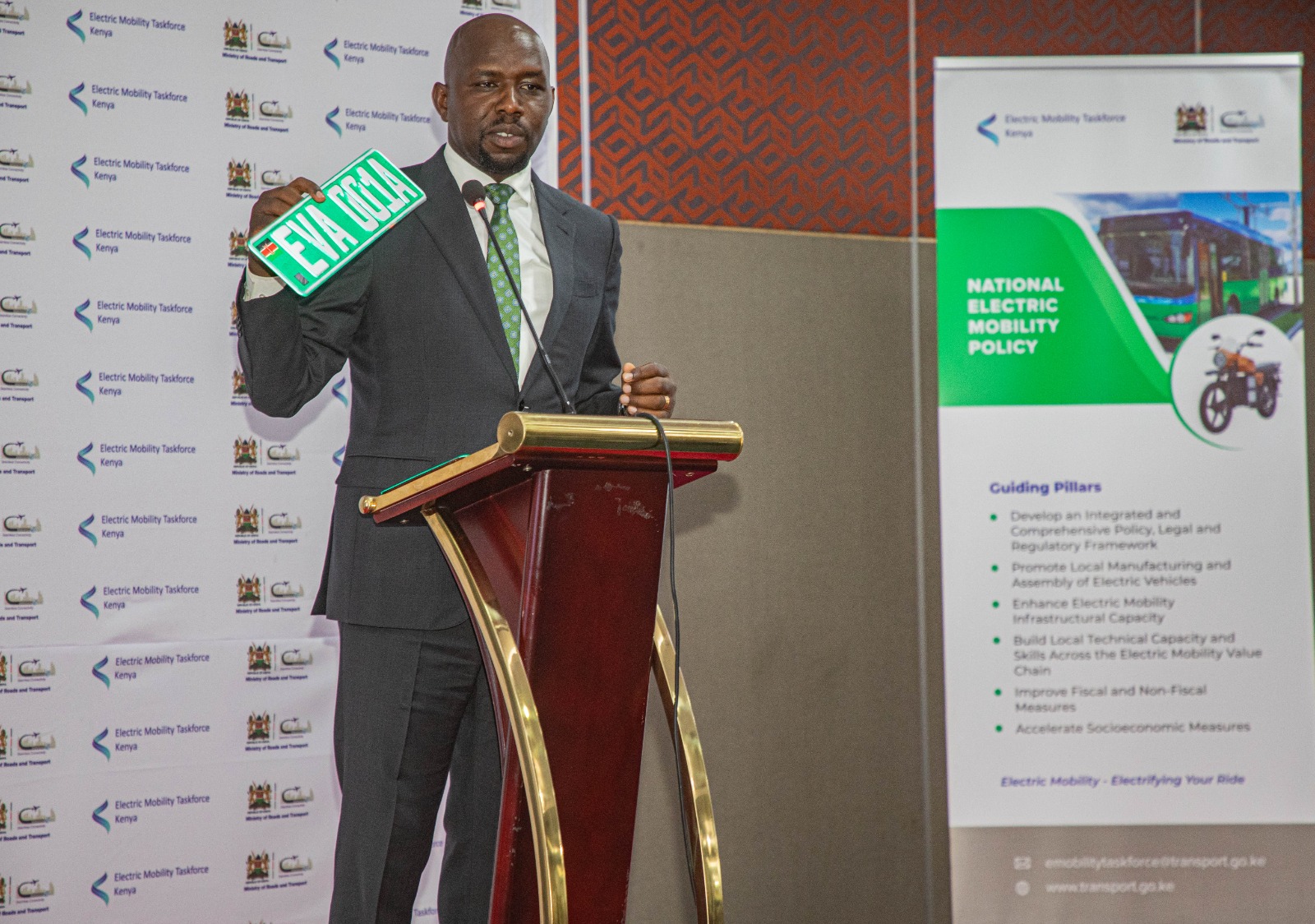Cabinet Secretary for Roads and Transport, Hon. Kipchumba Murkomen