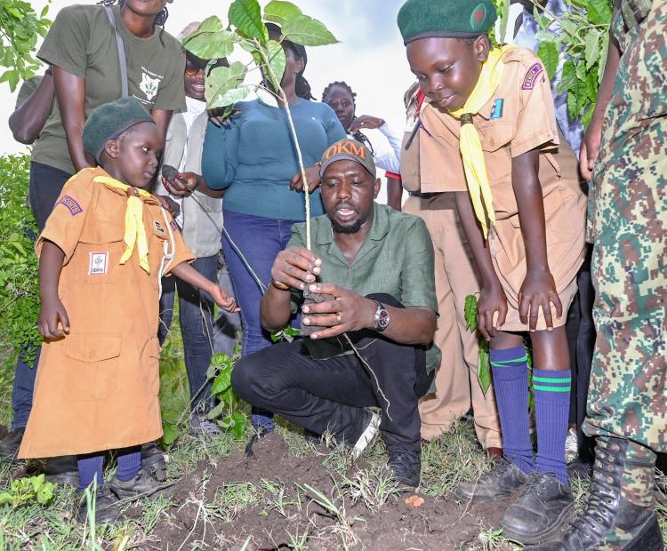 Cabinet Secretary for Roads and Transport takes part in Tree Planting at Gembe Hills, Homa Bay County on National Tree Growing Day